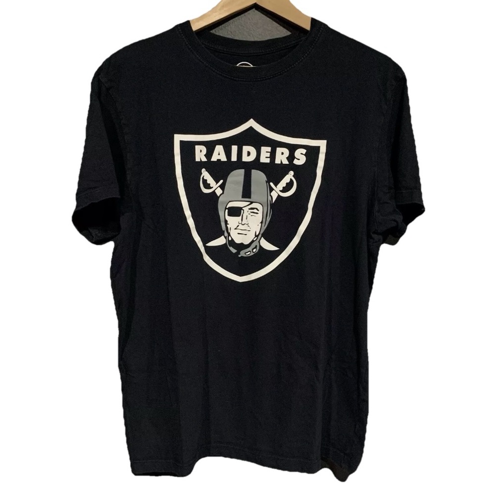‘47 Men Las Vegas Raiders Cotton Men Shirt Large Used Good Condition.